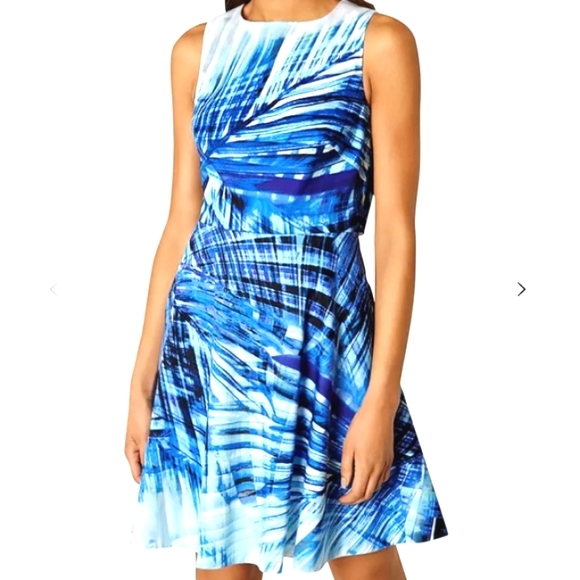 Karen Millen Dresses & Skirts - 🌺{KarenMillen}🌟RARE🌟Palm print midi dress
